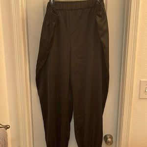 Kerrently x the drop satin pants 2x